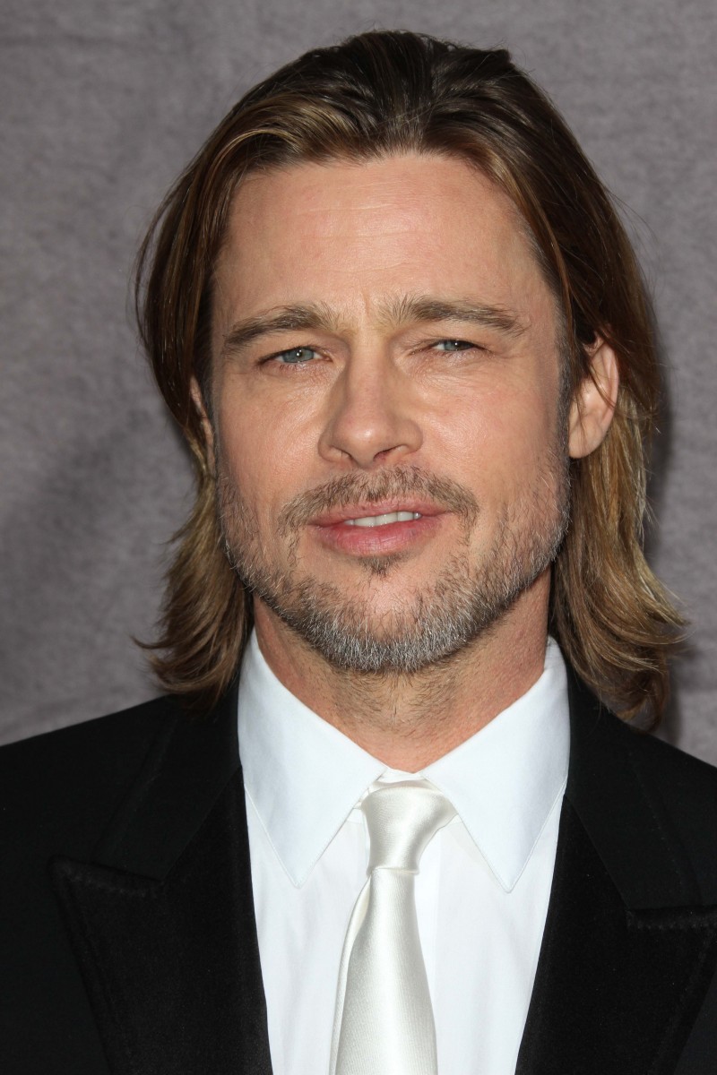 The Celebrity Mustache : From Brad Pitt to Zac Efron brad pitt 800x1200 The Celebrity Mustache : From Brad Pitt to Zac Efron