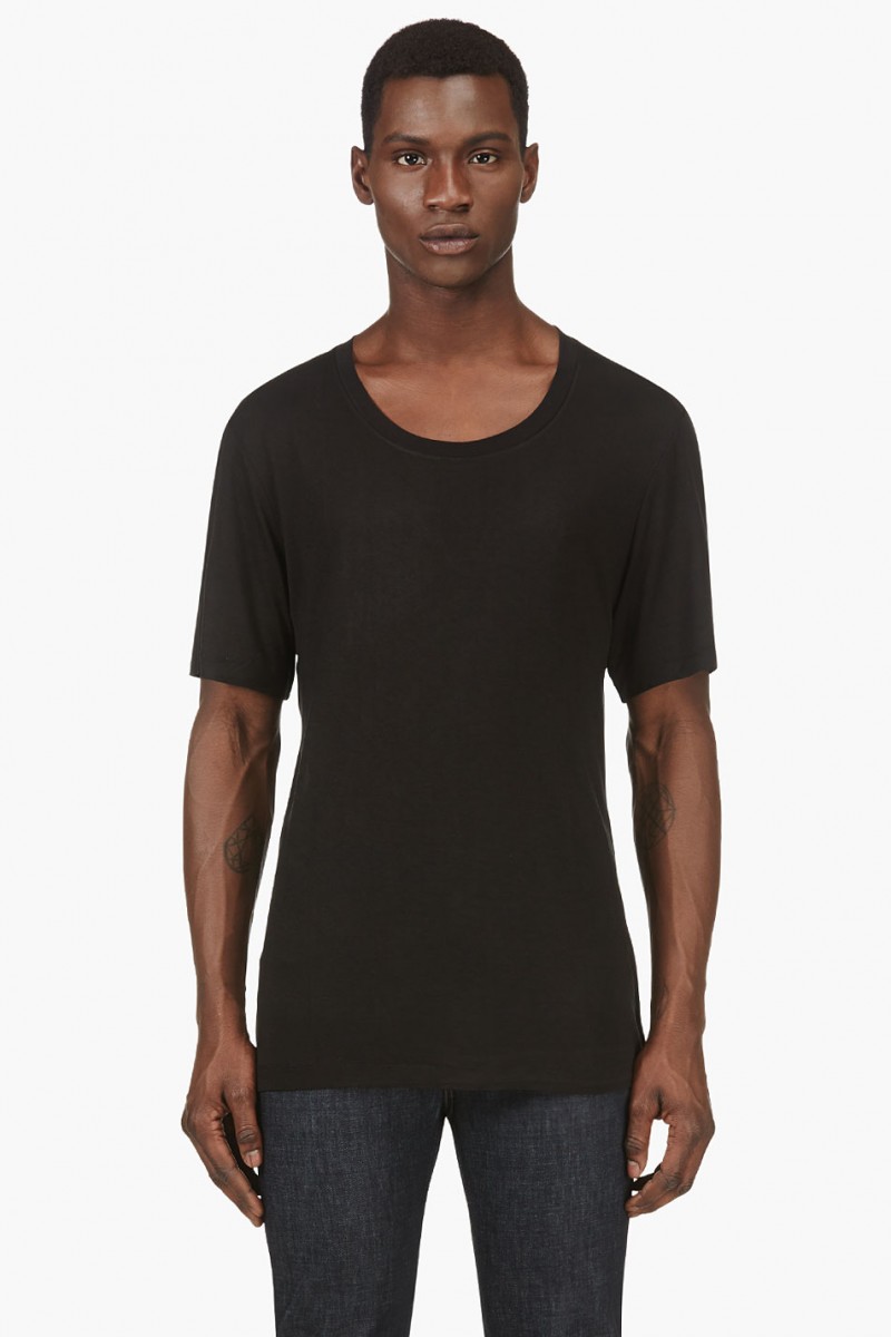 Men in Black: 5 Casual Black Wardrobe Essentials image blk dnm black oversize scoop neck t shirt 800x1200 Men in Black: 5 Casual Black Wardrobe Essentials image blk dnm black oversize scoop neck t shirt 800x1200