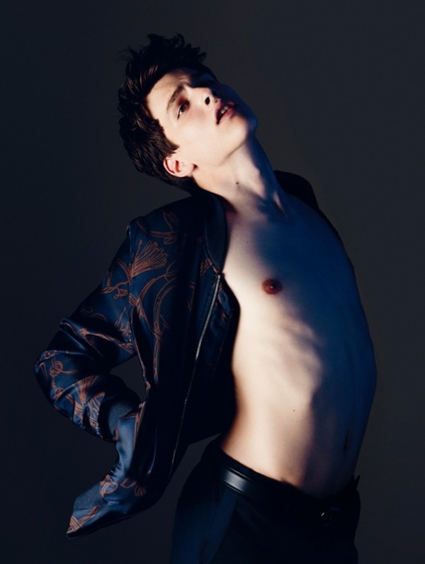 Simon-van-Meervenne-Model-006