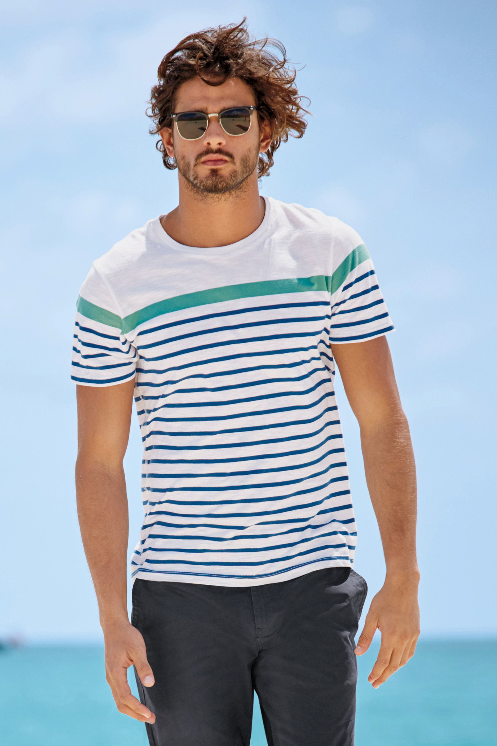 Marlon Teixeira Rocks Next Summer Beach Style