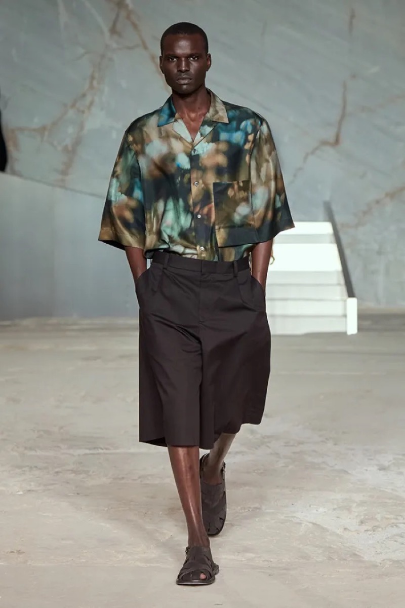 COS Turns to Athens Quarry for a Grounded Spring 2025 - ModernMan