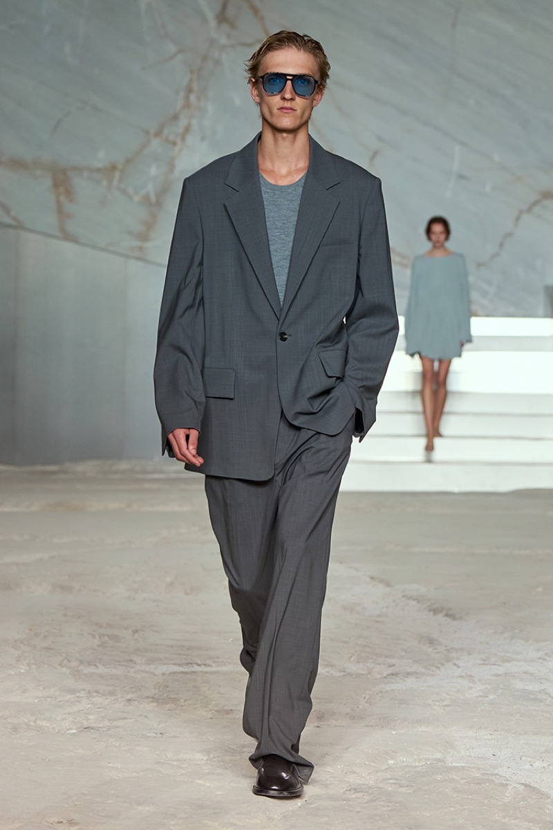 COS Turns to Athens Quarry for a Grounded Spring 2025 - ModernMan