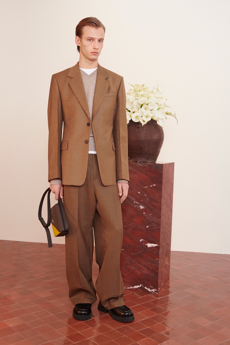 Ferragamo Pre Fall 2025 Collection 006