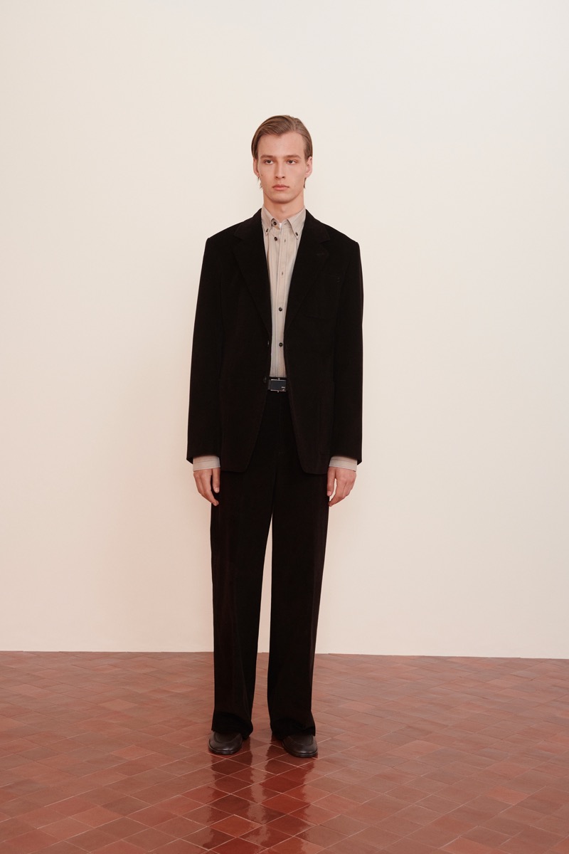 Ferragamo Pre Fall 2025 Collection 007
