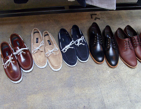 A.P.C. Shoes Spring 2009 – The Fashionisto