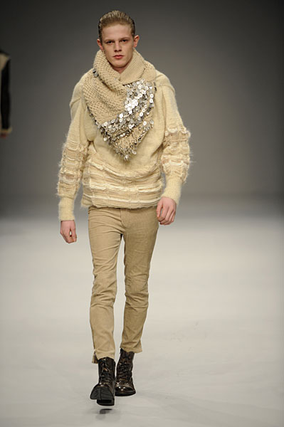 James Long Fall 2009 – The Fashionisto