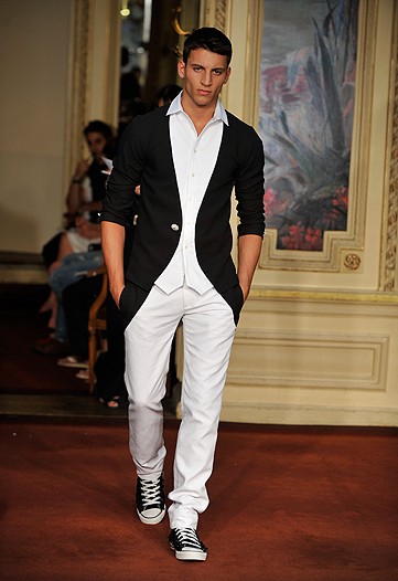 Alexis Mabille Spring 2010 – The Fashionisto