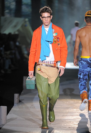 dsquared44