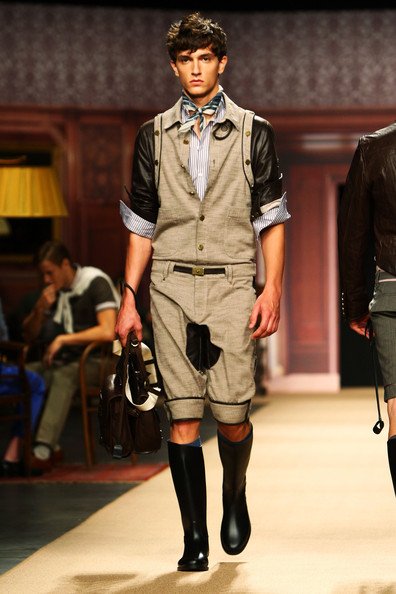 Frankie Morello Spring 2010 – The Fashionisto