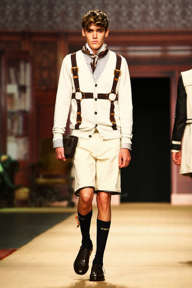 Frankie Morello Spring 2010 – The Fashionisto