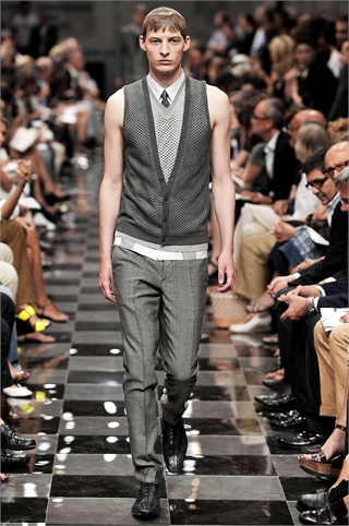 Prada Spring 2010 – The Fashionisto