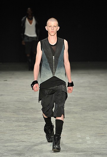 Rick Owens Spring 2010 – The Fashionisto