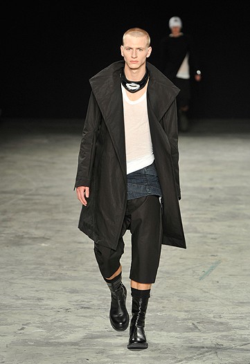 Rick Owens Spring 2010 – The Fashionisto