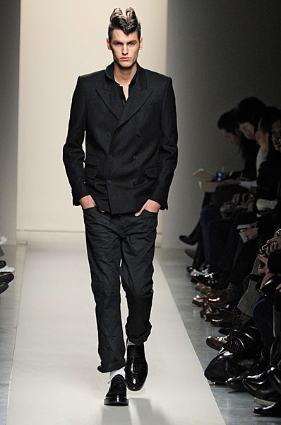 Milan Fashion Week | Bottega Veneta Fall 2010 – The Fashionisto