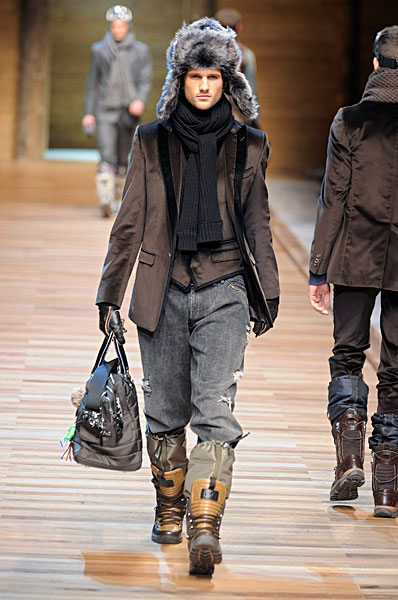 Milan Fashion Week | D&G Fall 2010 – The Fashionisto