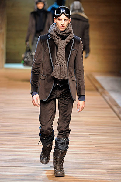 Milan Fashion Week | D&G Fall 2010 – The Fashionisto