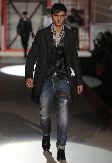 Milan Fashion Week | Dsquared² Fall 2010 – The Fashionisto