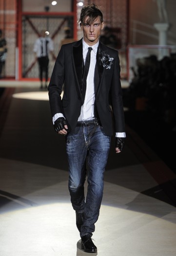 Milan Fashion Week | Dsquared² Fall 2010 – The Fashionisto