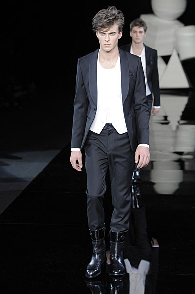 Fall 2010 | Emporio Armani – The Fashionisto