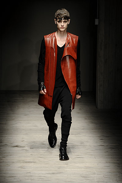 gfuji thefashionisto10