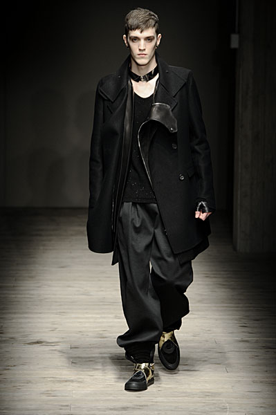 Milan Fashion Week | Giuliano Fujiwara Fall 2010 – The Fashionisto