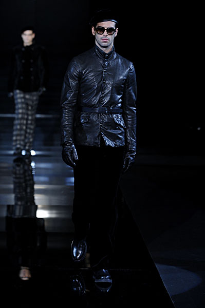 Milan Fashion Week | Giorgio Armani Fall 2010 – The Fashionisto