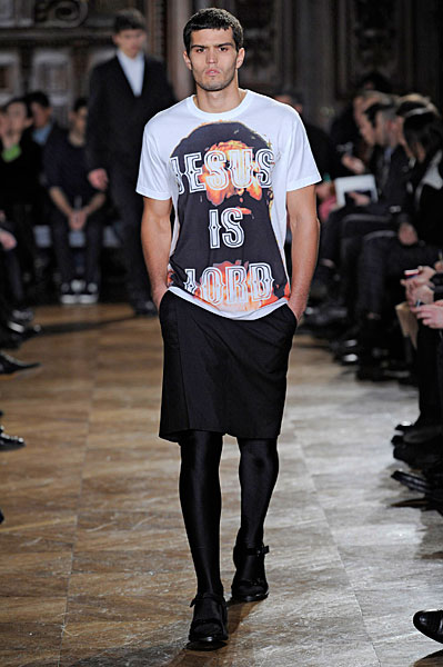 givenchy thefashionisto17