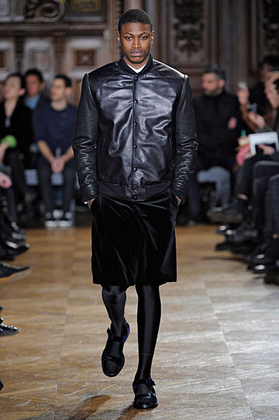 givenchy thefashionisto18