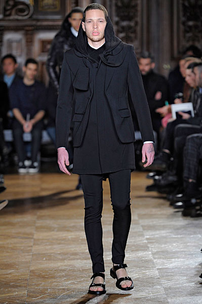 Paris Fashion Week | Givenchy Fall 2010 – The Fashionisto