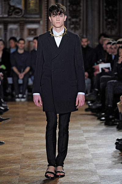 givenchy thefashionisto26