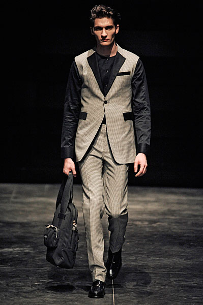 gy thefashionisto24