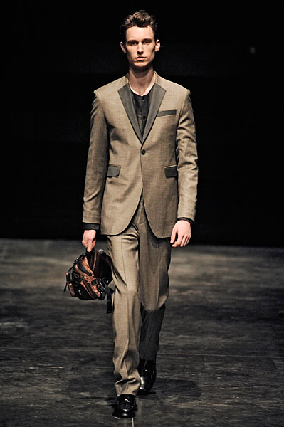 gy thefashionisto9