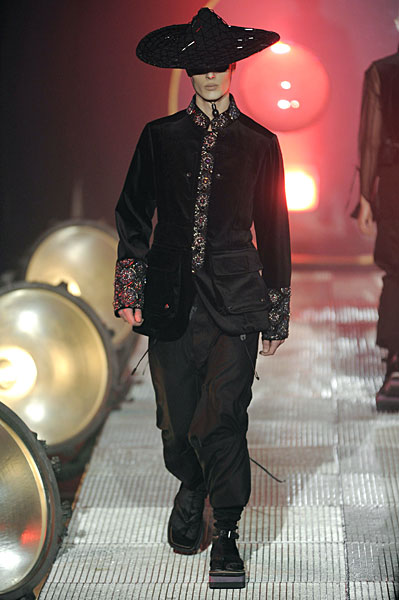 jgall thefashionisto11