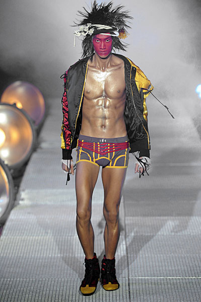 jgall thefashionisto20