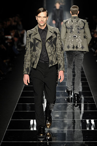 johnrichmond thefashionisto12