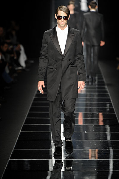 johnrichmond thefashionisto5