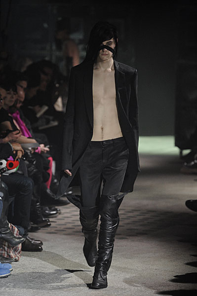 jul thefashionisto23