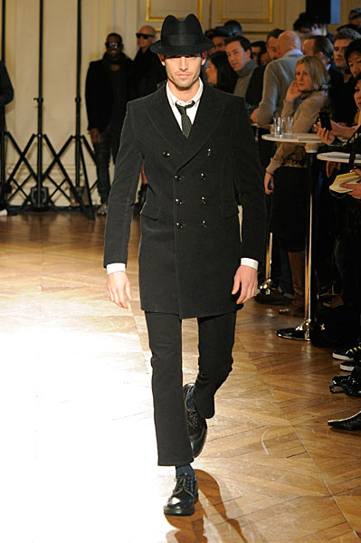 junya thefashionisto2