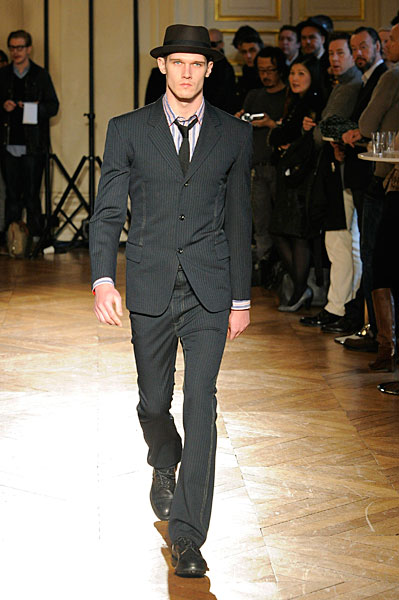 junya thefashionisto27