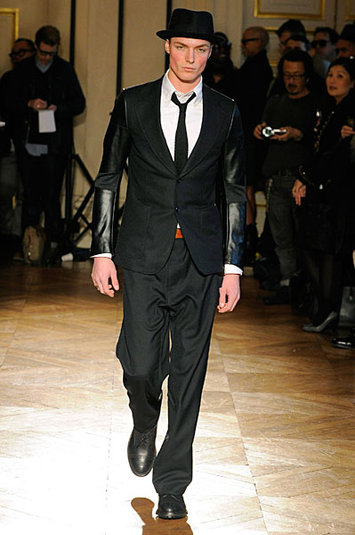 junya thefashionisto6