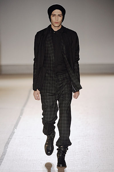 Paris Fashion Week | Kris Van Assche Fall 2010 – The Fashionisto