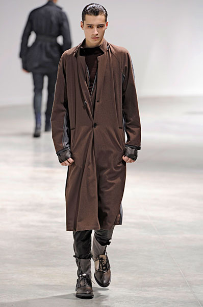 Paris Fashion Week | Lanvin Fall 2010 – The Fashionisto