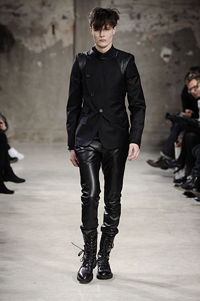 Fall 2010 | Les Hommes – The Fashionisto