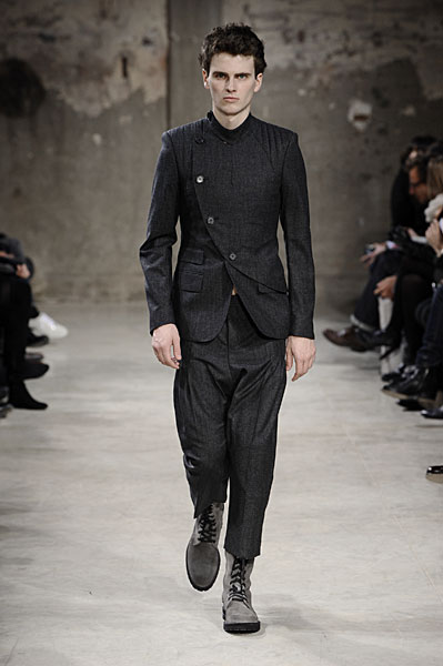 Fall 2010 | Les Hommes – The Fashionisto