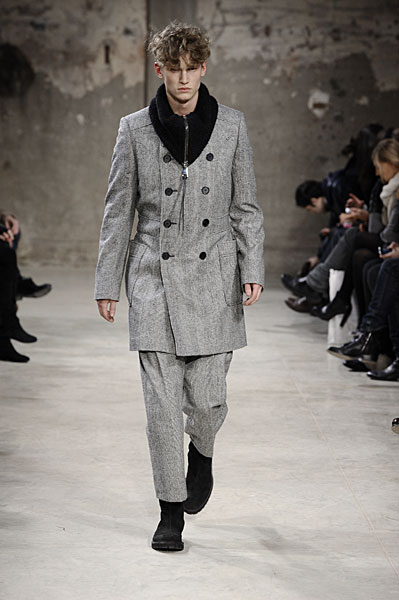 Fall 2010 | Les Hommes – The Fashionisto