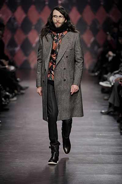 Paris Fashion Week | Paul Smith Fall 2010 – The Fashionisto