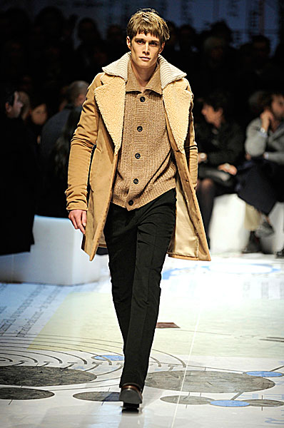 prada thefashionisto28