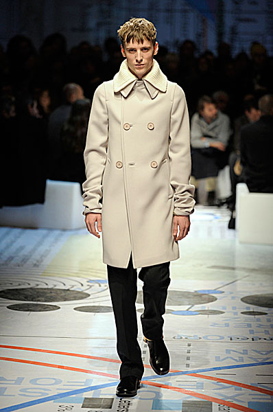 prada thefashionisto4