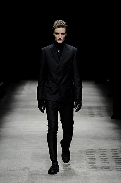 timh thefashionisto1