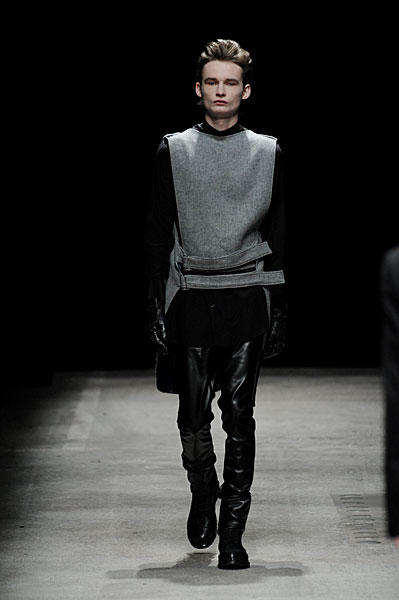 timh thefashionisto12